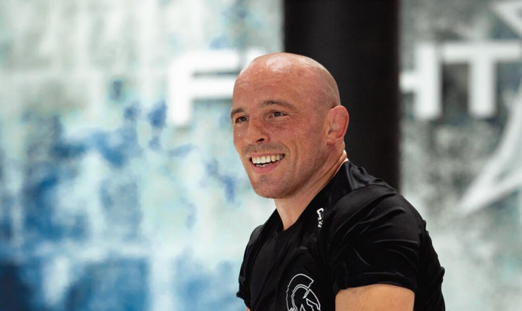 Mark O: Billetsalg til DFC 02 buldrer afsted, meget interesseret i Terteryan vs. Larsen